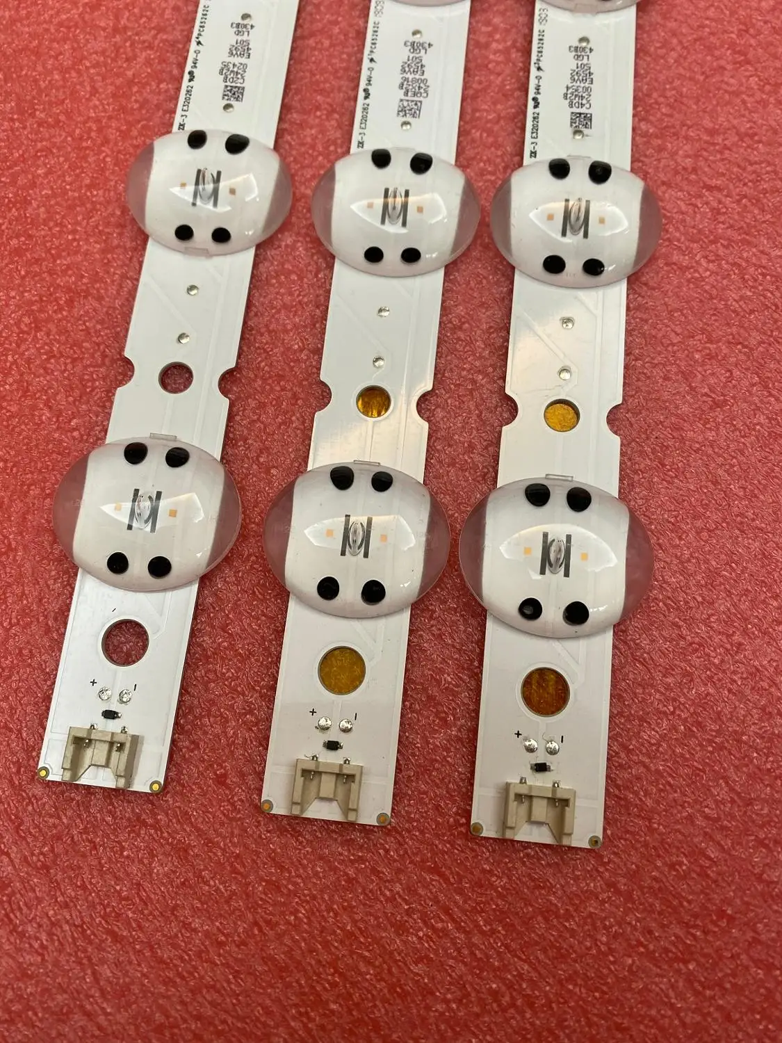 

New 3 PCS 7LED 445mm LED Backlight Strip for LG 43UM7500PLA SSC_Y19_43UM75 SSC_Y19 Trident_43UM75_REV00_181029 EAV64592501