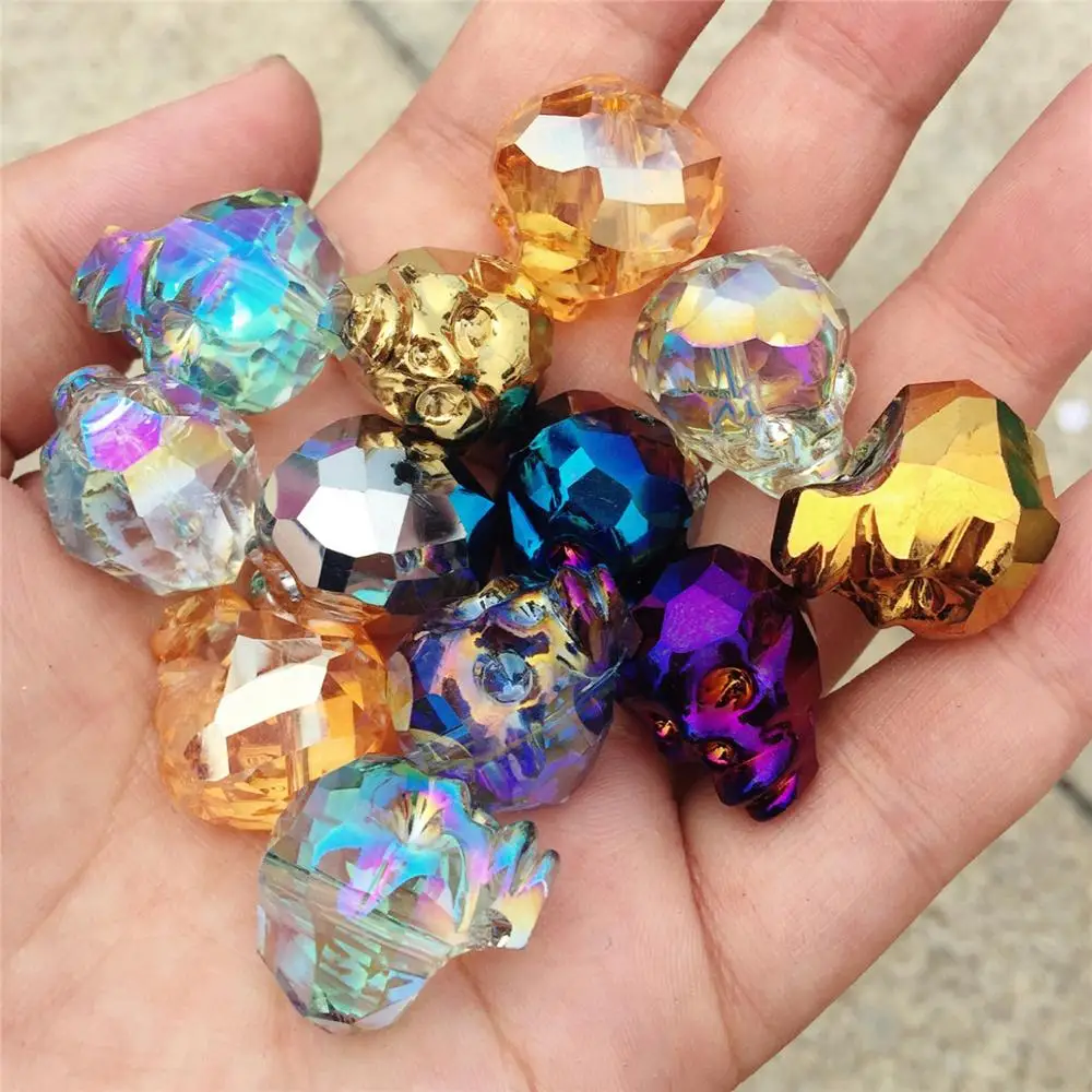 

10pcs Angel Aura Crystal Skull Pandent With Hole Electroplating Crystal Hand Carved Figurine Collection Gift