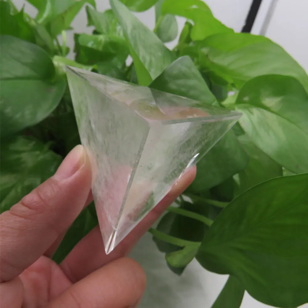 

103g Tetrahedron Pyramid 4 Faces 6 Edges Crystal Pyramid / Natural Clear Quartz Crystal Pyramid Reiki Healing