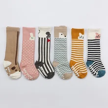 Новые детские носки, противоскользящие Гольфы с животным узором для новорожденных мальчиков и девочек, милые хлопковые носки с рисунком лисы и кошки для 0-4 лет