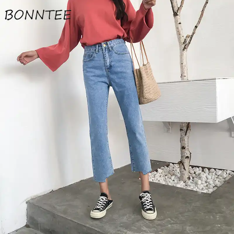 new trending women's jeans