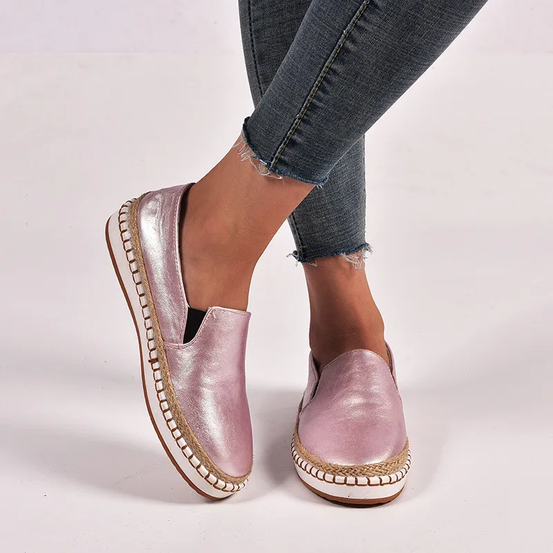 

New Spring Autumn Women Flat Shoes Loafers Round Toe Wide Shallow Slip-on Casual Lady Flats Shoes leather Oxford Shoes For Women