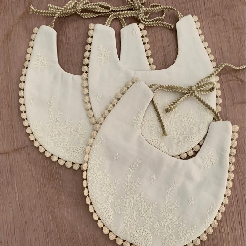 1Pcs Newborn Cotton Embroidery Double Side Bibs Baby Girls Saliva Towel Toddler Feeding Burp Cloths Bandana Scarf Double-sided 4