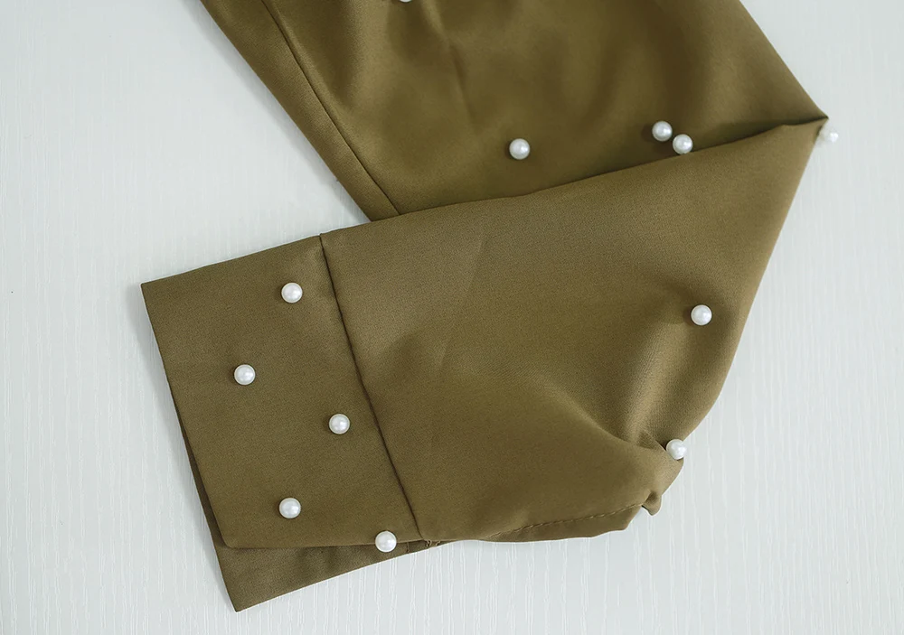 12305230075_389859551