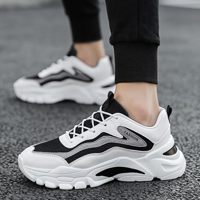 

Sports Footwear Men's Punched Sheet Cloth Shoes 2020 Spring New Style MEN'S SHOES Versitile Fashion Extra High Trendy Shoes Stud