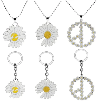 

New Arrival Pendant Necklace Daisy Flower Enamel Women's Necklace 3 Styles Fashion Drop Necklace Bouquet Clothes Jewelry Gifts