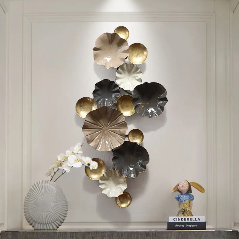

New Chinese creative living room home restaurant decoration wall hanging light luxury three-dimensional wrought iron pendant