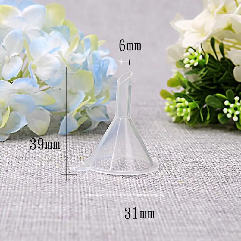 10pcs/lot Transparent Mini Plastic Laboratory Funnel Women Girls Perfume Toner Split Funnel School Experimental Supplies