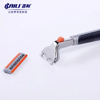 

Three-layer blade manual shaver