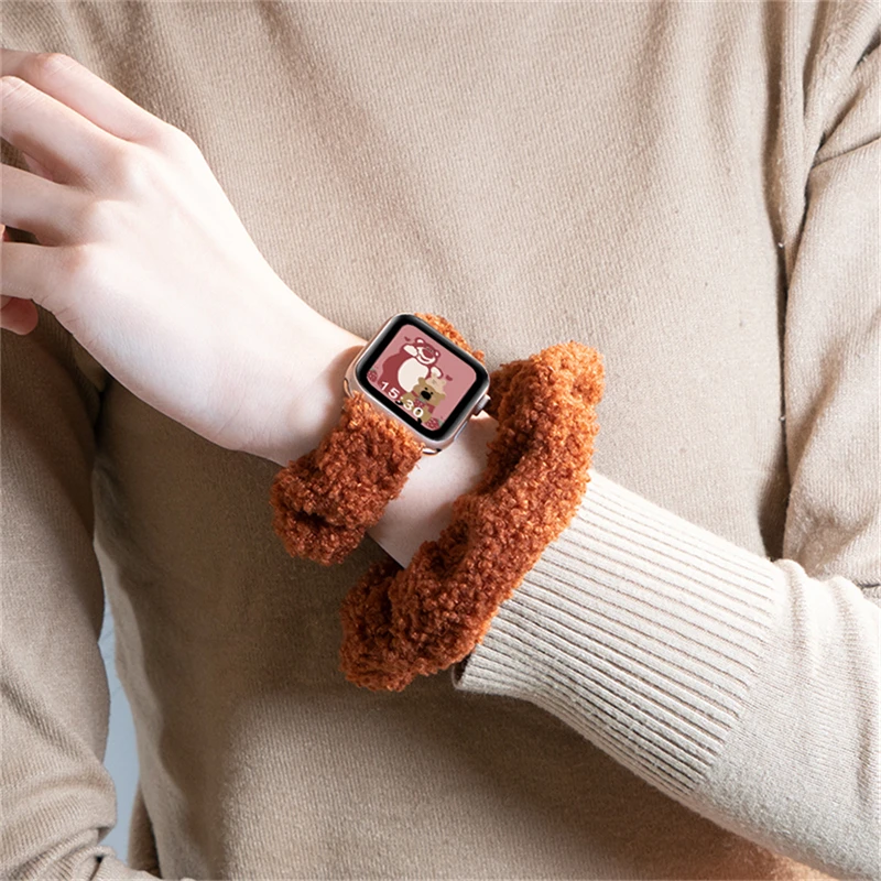 Ремешок плюшевый для Apple Watch Series 7 6 5 4 3 SE 2 1 Стильный Пушистый мягкий браслет в