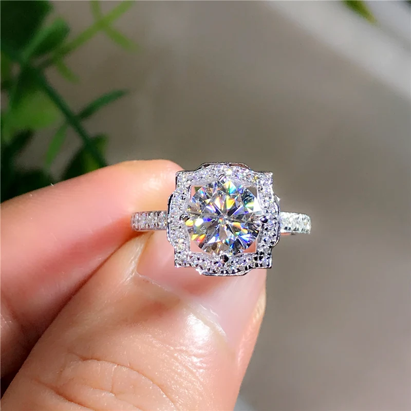 18K Gold ring 1ct D color VVS Moissanite Diamond Ring Wedding ring With national certificate 009