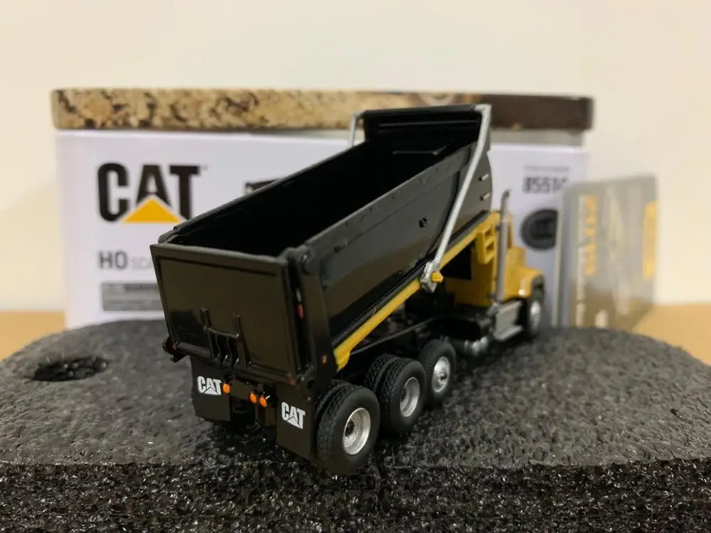 Тачскрин гусеницы Cat CT681 тачскрин от бренда HO Scale Diecast Masters DM85514|diecast model cars|model cardiecast