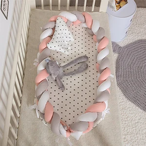 Детская кроватка бампер завязанная узлом, заплетенная плюшевая детская колыбель декор подушка для новорожденных Подушка Junior кровать сон бампер - Цвет: As picture
