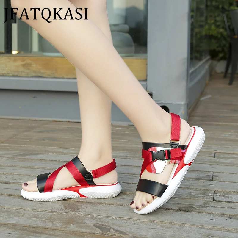 

Women Sandals Summer Flat Peep Toe Woman Party Shoes Brand Sport Sandals Female Red Black Beach Shoes Plus Size 2020 New Style