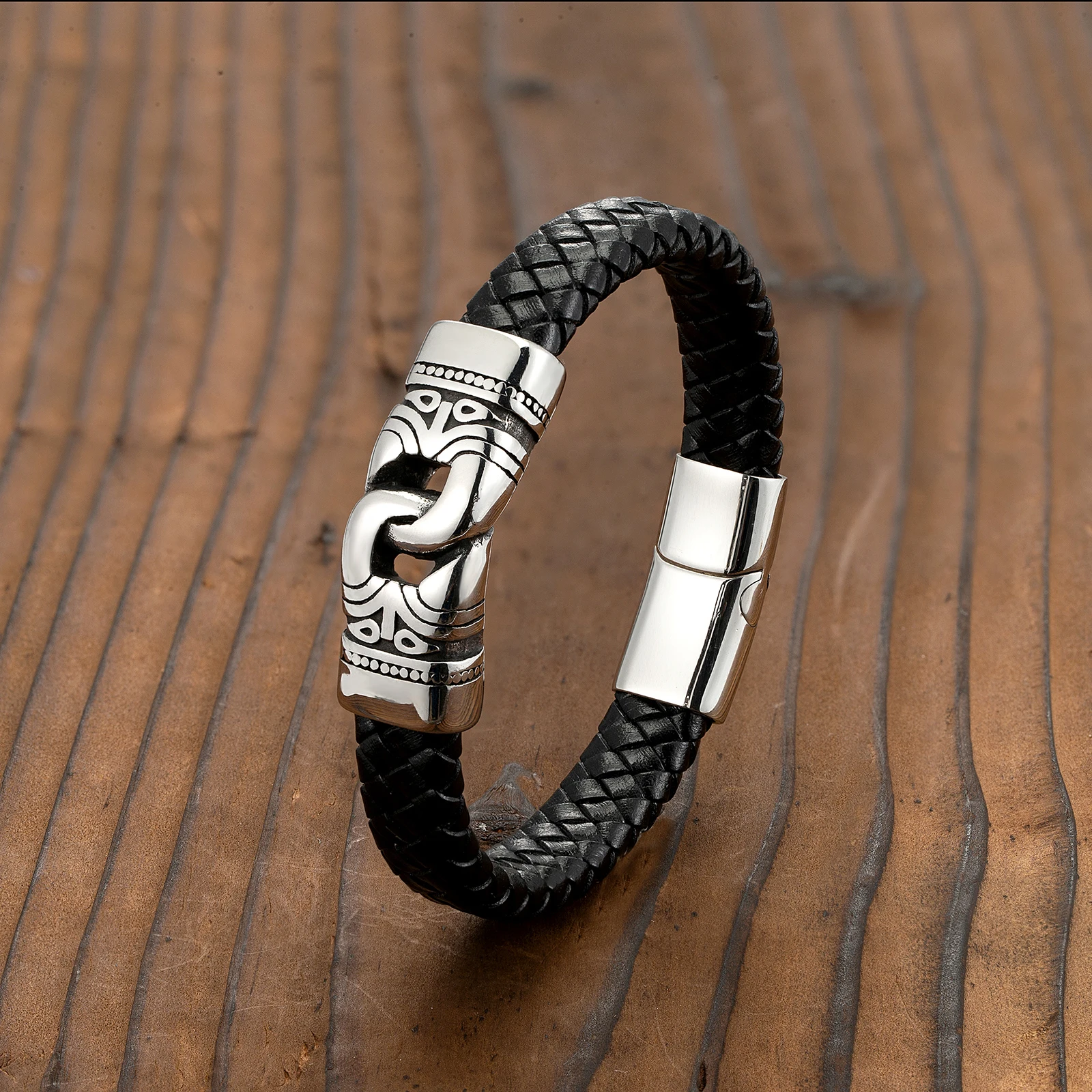 2021 Charm Leather Bracelet Ethnic Style Skull Stainless Steel Magnet Buckle Men's Bracelet - Image 2
