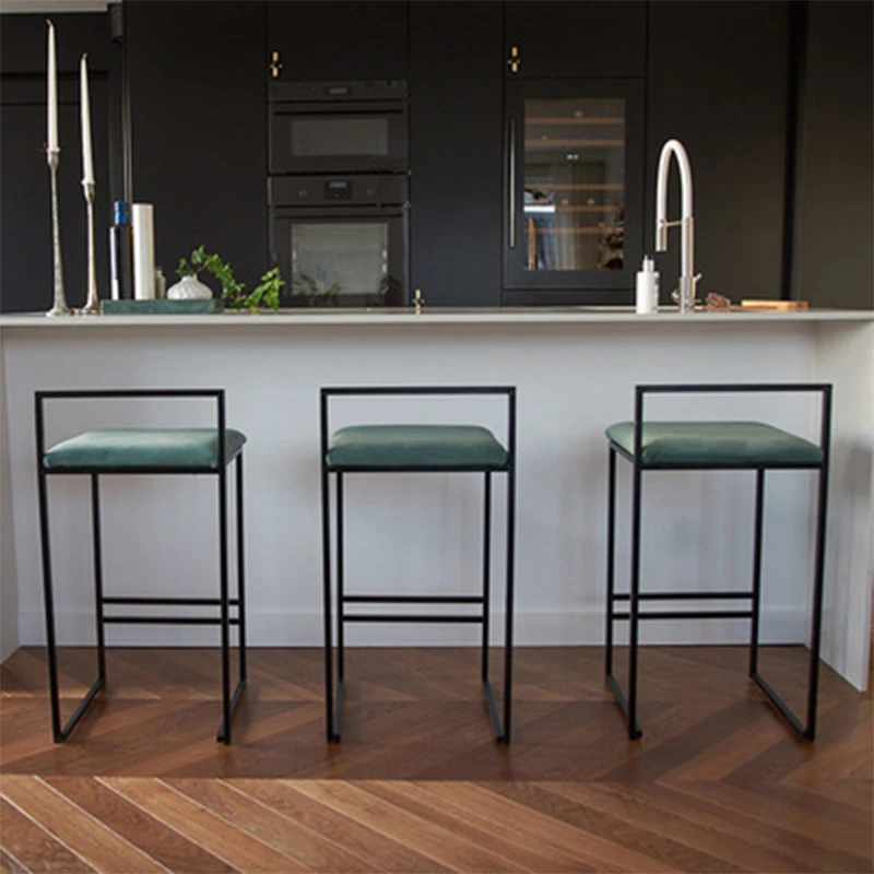 Modern Minimalist European Style Bar Chair Designer Home Bar Chair Industrial Style High Stool Nordic Backrest Furniture