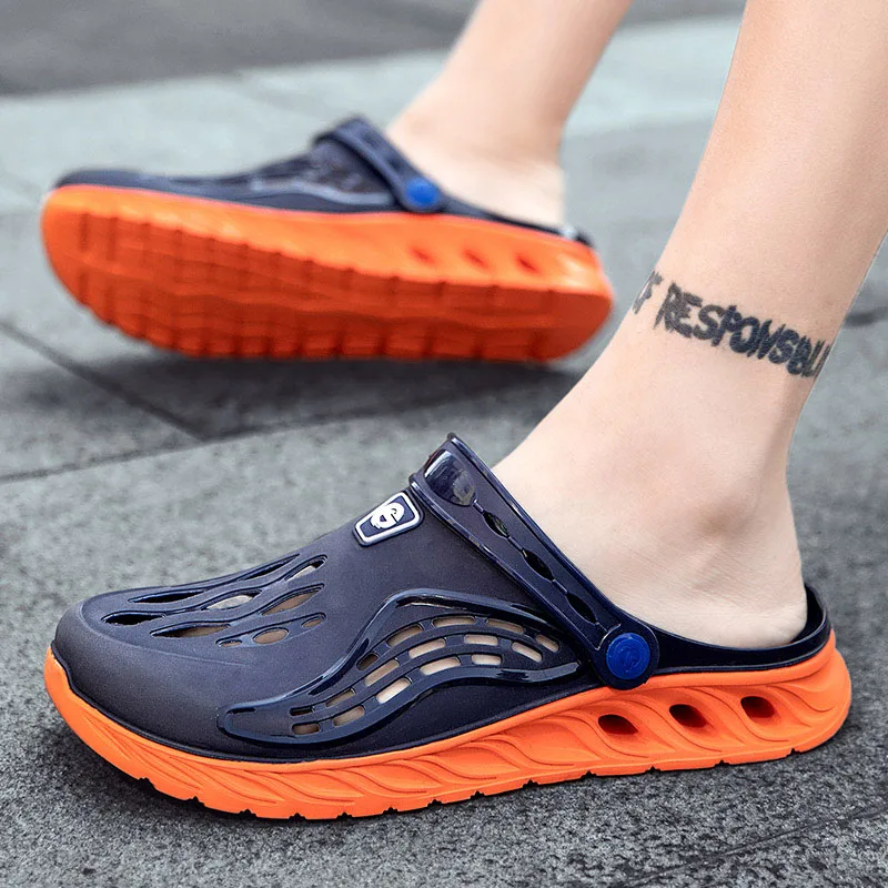 2021 Summer New Men Sandals Casual Slippers Clogs Men Outdoor Beach Shoes Fashion Sandals Male Water Shoe Comfortable Breathable