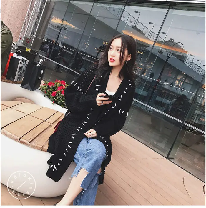 Korean Color Matching Hollow Sweater Women's Cardigan Loose Large Size Long Autumn Knit Sweater Coat Design Knitwear Blusa f2057