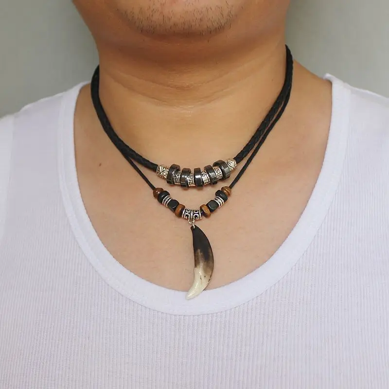 Fang Tooth Necklace Choker Wolf Tooth Pendant Men Charm Genuine Leather Alloy Necklace Animal tooth Fashion Jewelry Party Necklace fang tooth necklace