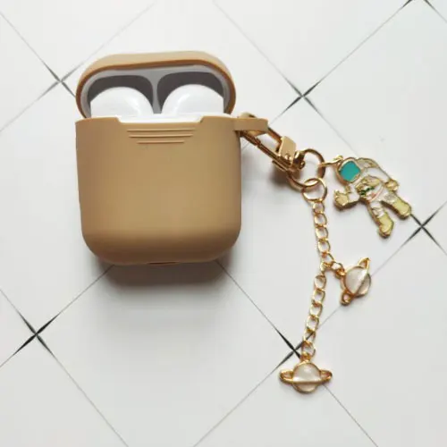 Cosmic Astronaut Spaceman Silicone Case for Apple AirPods 1 2 Case with Keychain Wireless Earphone Case Accessories Cover Box normal case cream