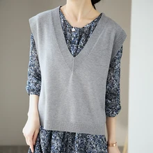 

Новинка весна-осень однотонный жилет с V-образным вырезом Женский свитер Корейская версия Свободный вязаный Модный Универсальный взрывобе...