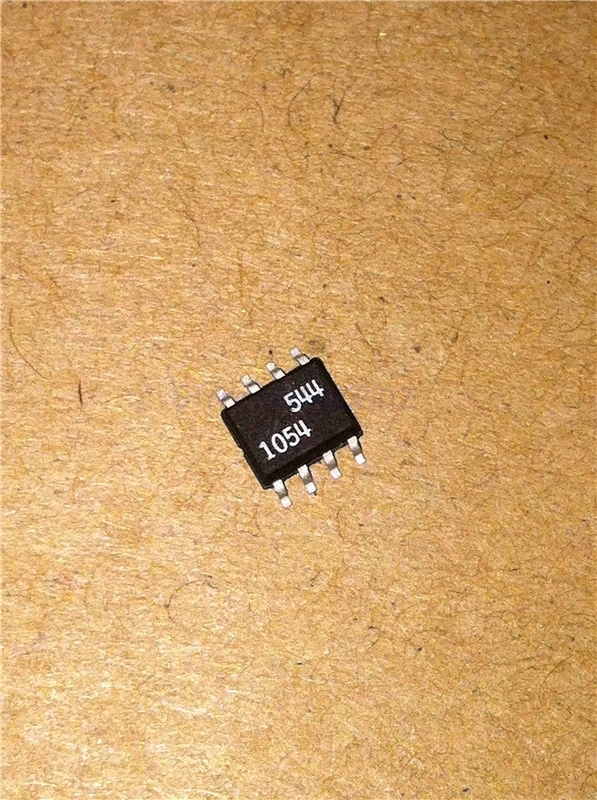 

1pcs/lot LT1054CS8 LT1054IS8 LT1054 SOP-8