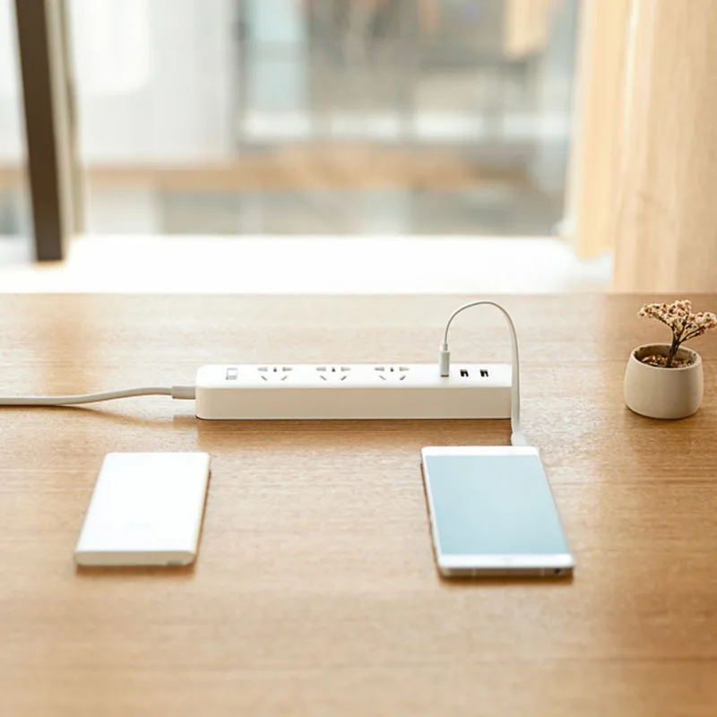 Оригинальная лента питания Xiaomi 2.1A Быстрая зарядка 3 USB удлинитель штепсельная