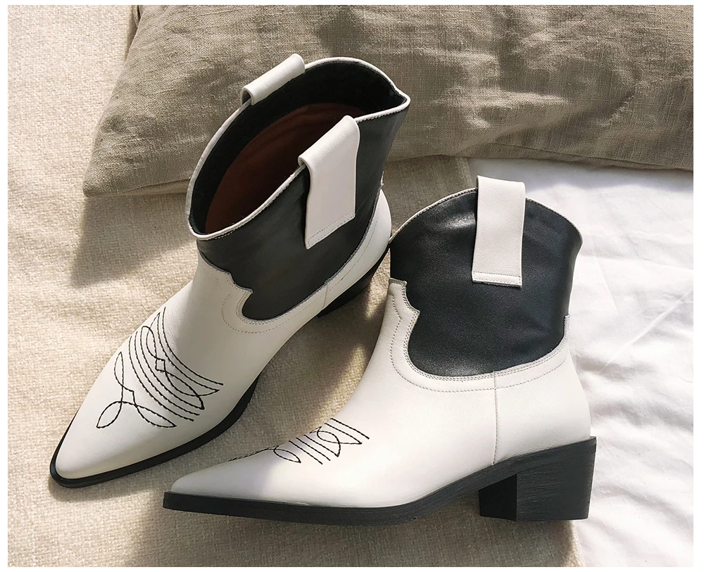 SOPHITINA/новые модные ботинки из высококачественной натуральной кожи с острым носком; удобная обувь на квадратном каблуке; женские ботинки; PO336