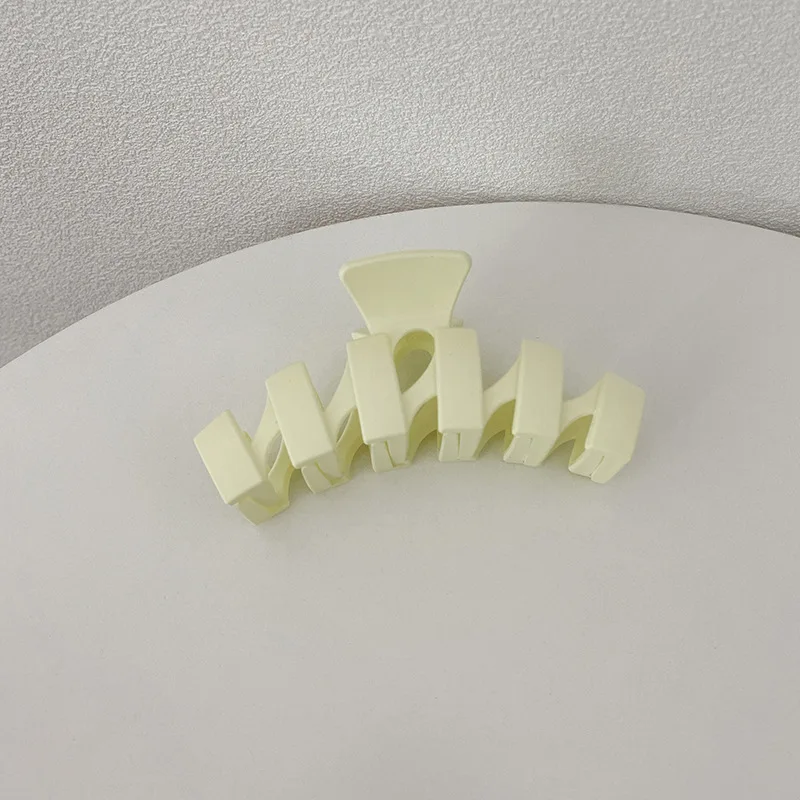 C Korean Hair Claw