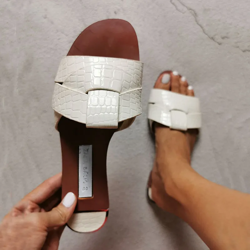 

Summer Women Sandals Fashion Snake Skin Wild Outdoor Women Slides Large Size Simple Light and Comfortable Women's Shoes