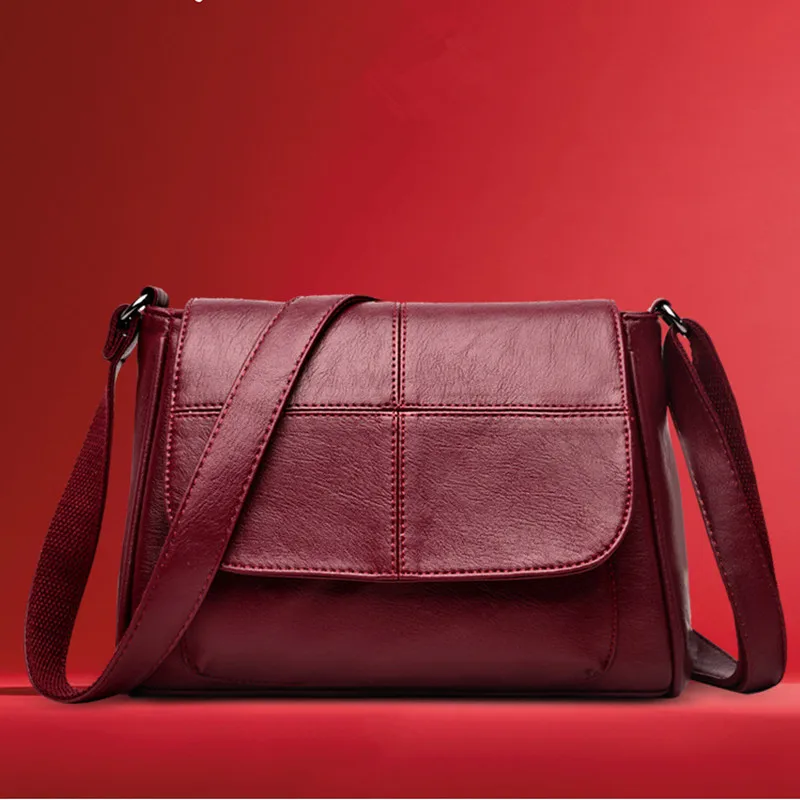 

hand in bag soft leather lady with one shoulder and oblique straddle 2019 New