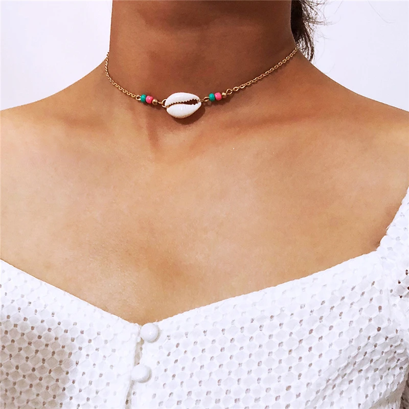 

Ethnic retro ladies temperament necklace round shell pendant necklace simple gold necklace rope chain metal accessories gift hot