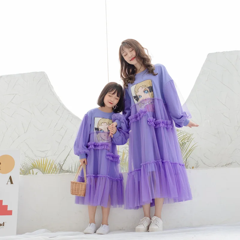 Одинаковая одежда для всей семьи; осеннее Сетчатое платье; платья для мамы и дочки с героями мультфильмов; фиолетовые комплекты для семьи; платье принцессы