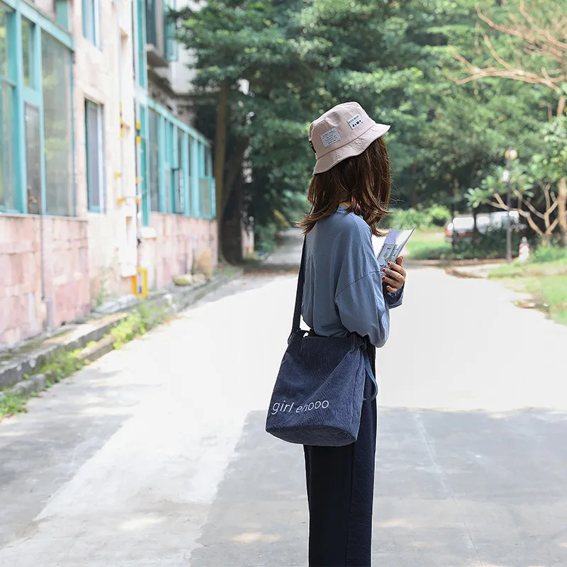 Сумка женская стиль deng xin rong bao Ретро корейский стиль сумка через плечо Студенческая Холщовая Сумка напрямую от производителя