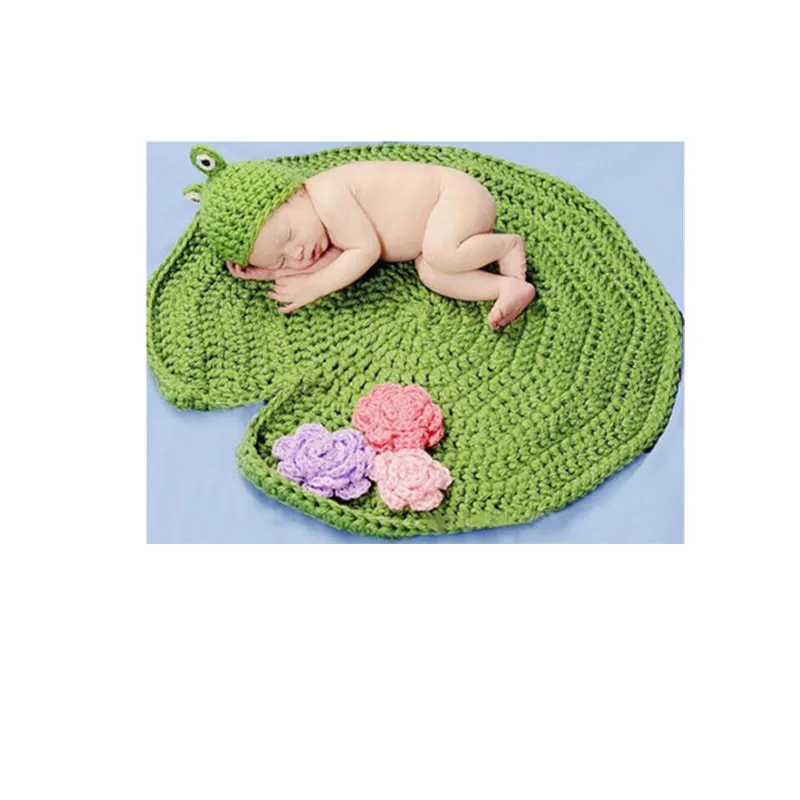 Baby Infant Crochet Knitted Frog Hat Lotus leaf Blanket Mat Set Newborn Photography Props Baby Souvenirs Photo Shoot Props  (2)