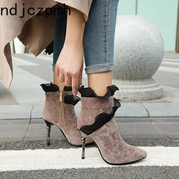 

Women's Boots The New winter fashion Color matching zipper High heel Martin boots Women's shoes plus size 33-45 Heel Height 11cm