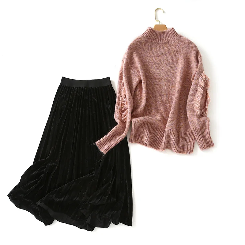 

A Generation of Winter Lazy Collocation Loose-Fit Pullover Tassels Sweater + A- line Pleat Skirt Set Entity