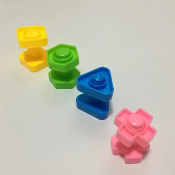 

4PC Plastic Pet Screw Chew Toy Bird Parrot Educational Toys Birds Intelligence Toys Pet Training Supplies