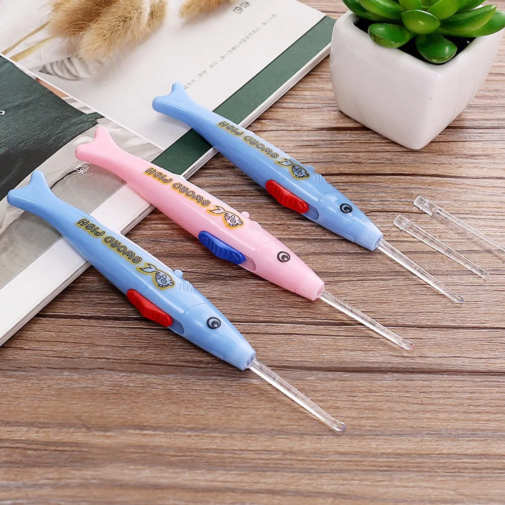 3 PCS Светодиодный фонарик, ушные палочки, удалитель ушной серы, Ушная кюретка для очистки, электрические инструменты для чистки ушей с 2 ушными палочками, 1 пинцет, забота о здоровье - Цвет: 3 PCS