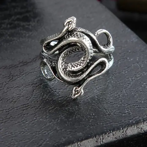 Retro Snake Ring for Men Women Exaggerated Antique Siver Color Opening Adjustable Rings Rock Exaggerated Jewelry