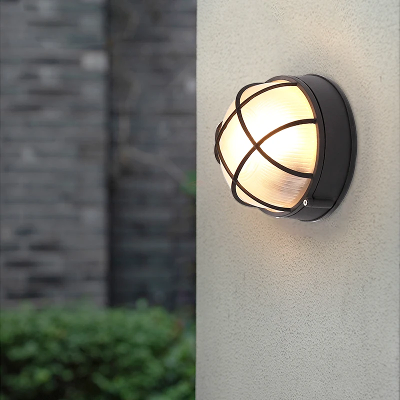 IP54 Outdoor Garden Bulkhead Light Security Wall Mounted Lamp Black/ LED Bulbs 