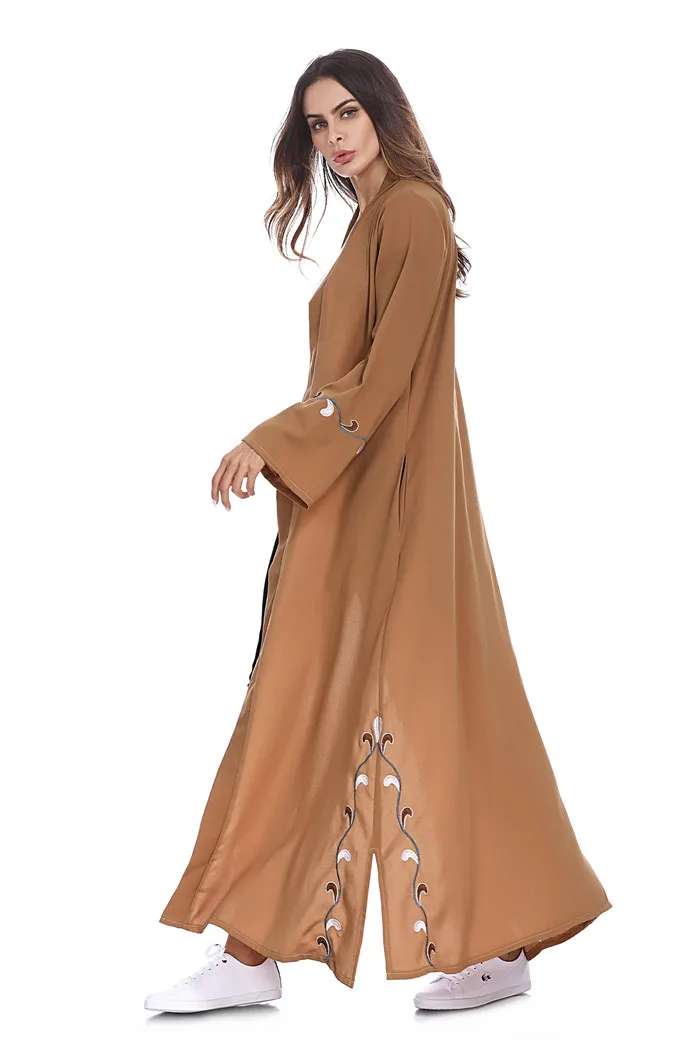 9017915131_928554111