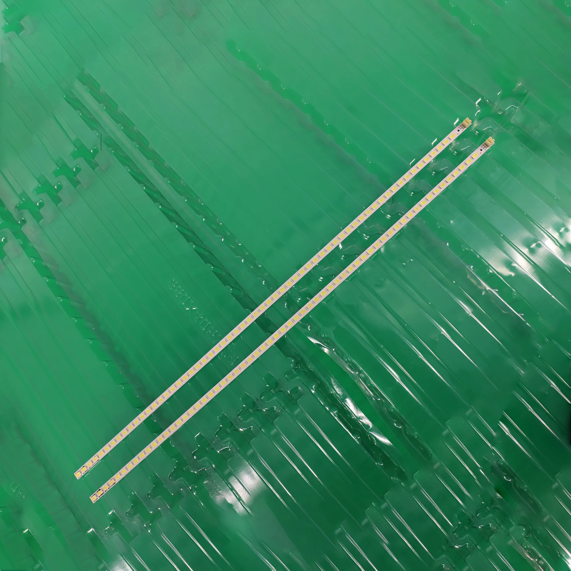 2 / Ｚ LCD TV LED Ʈ L40F3200B 40-ٿ LJ64-03029A ȭ LTA400HM13 1  = 60LED 455MM