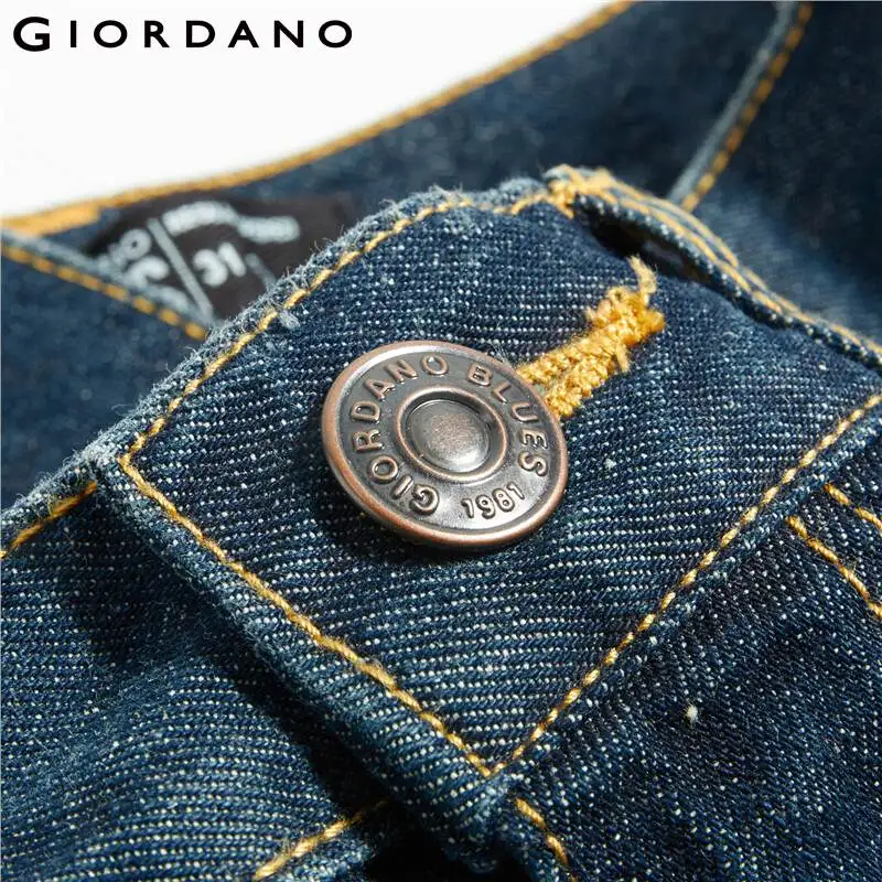 Giordano зауженые джинсы из натурального хлопка и имеют несколько цветовых решений