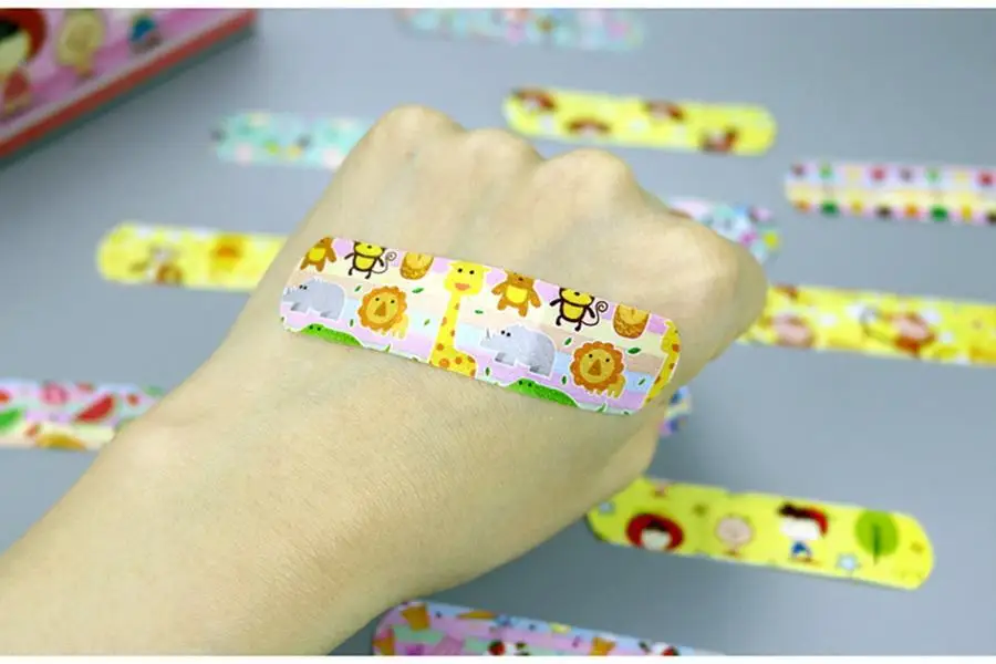 200box 120pcs/box Waterproof Wound Adhesive Bandages Cute Dustproof