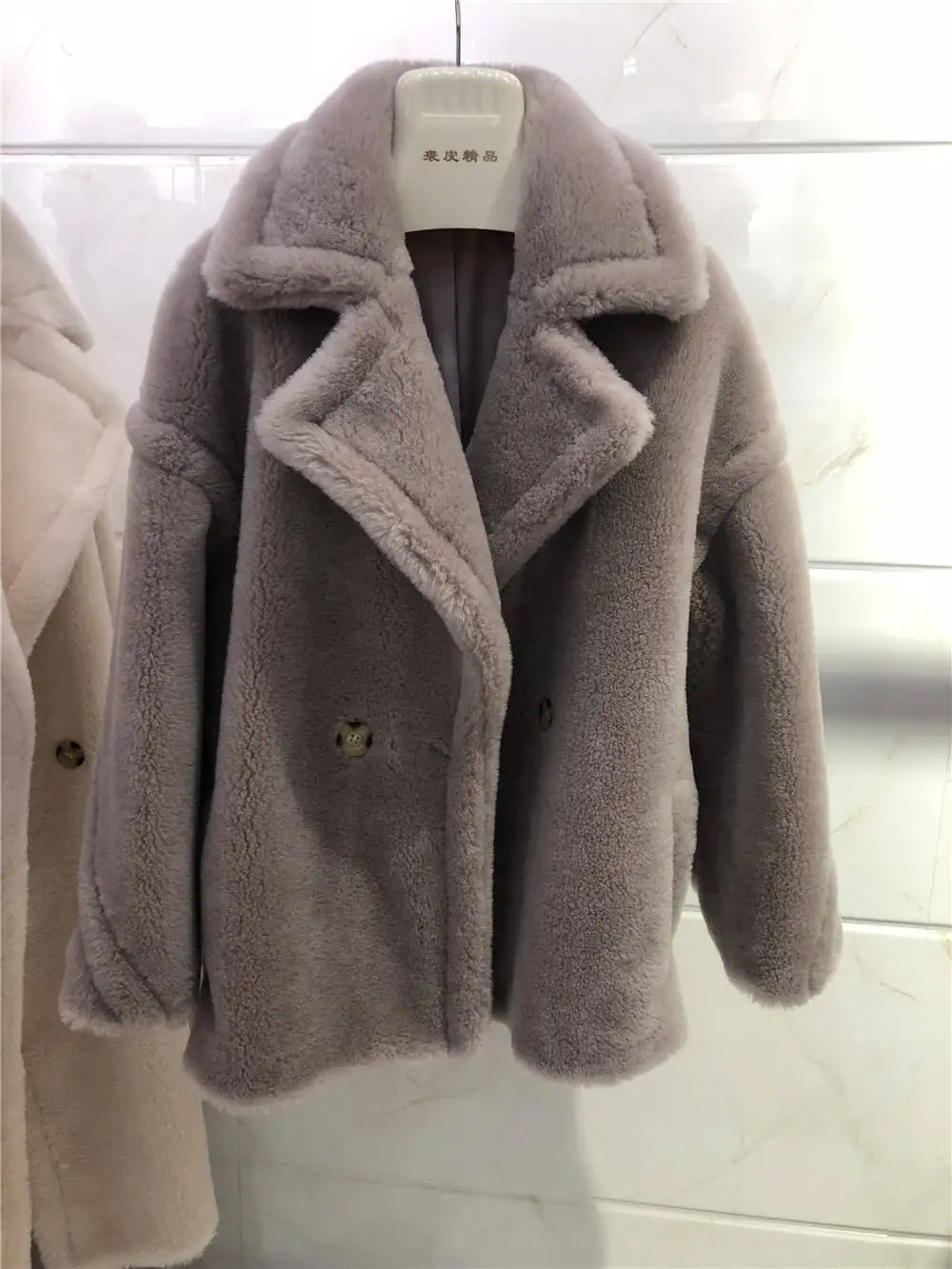 Grey Short Плюшевое пальто короткая и длинная стильная женская плюшевая куртка Медвежонок с отворотом из натуральной шерсти Женская верхняя одежда из овечьего меха S7480B - Цвет: Grey Short