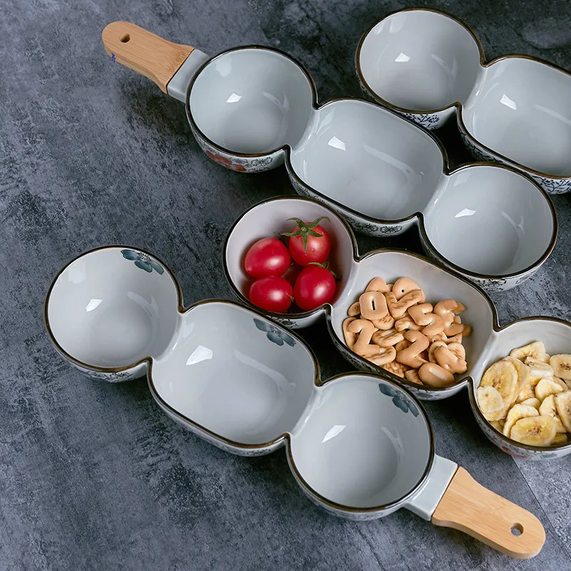 

Japanese-style glaze color creative three-piece bowl seasoning bowls home fruit ceramic bowl with wooden handle bowl