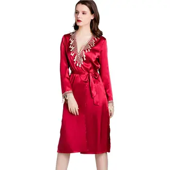 

Women Imitation Silk V-Neck Bathrobe Embroidery Lace Tassels Patchwork Long Kimono Robe Bridesmaid Side Split Nightgown