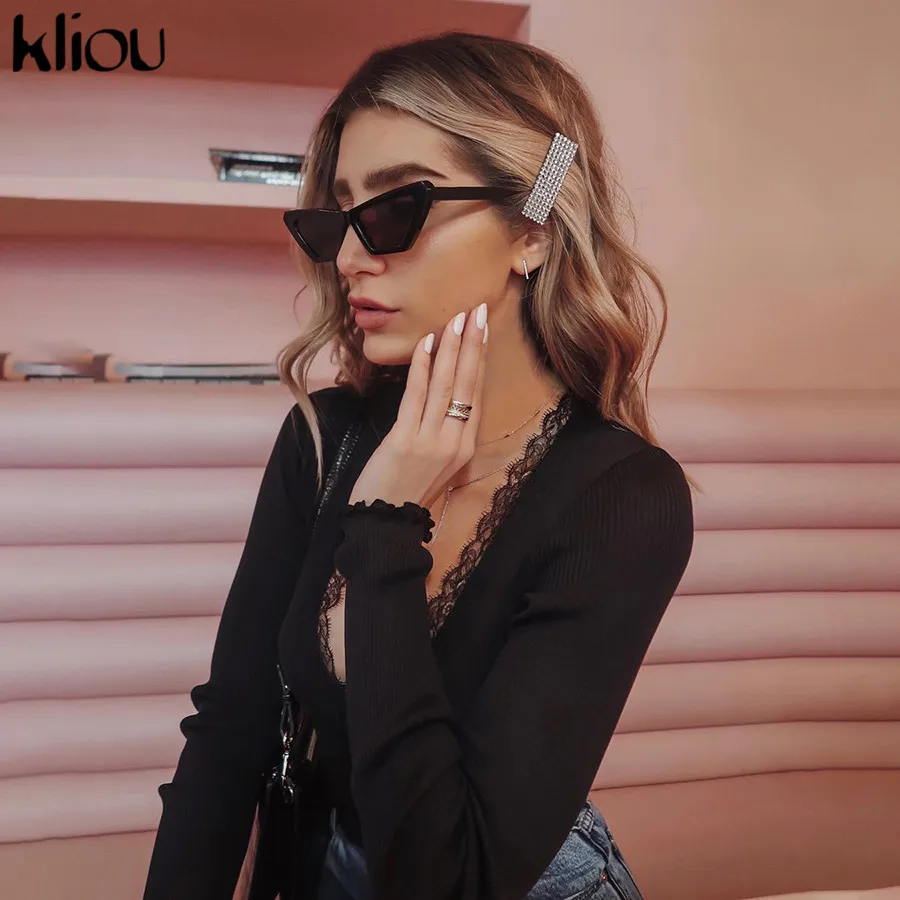 

Kliou 2020 black sexy lace edge Low bosom v-neck bodycon tees shirt crop top spring new elegant office lady joker Bottoming top