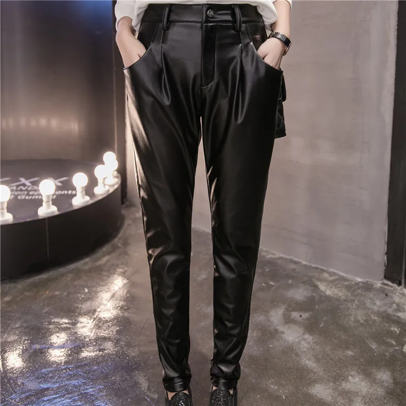South Korea new harem leather pants women 2019 winter wild slim wash PU leather pants plus velvet wear leggings feet pants women